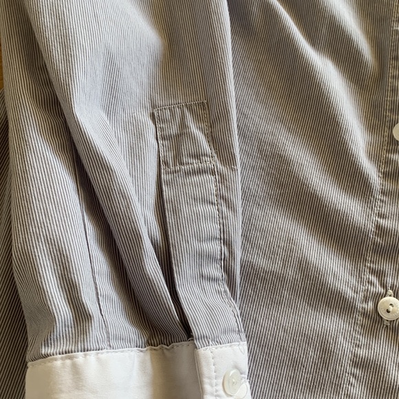 Zara blouse - Picture 2 of 4